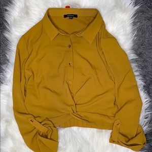 Cute crop top blouse